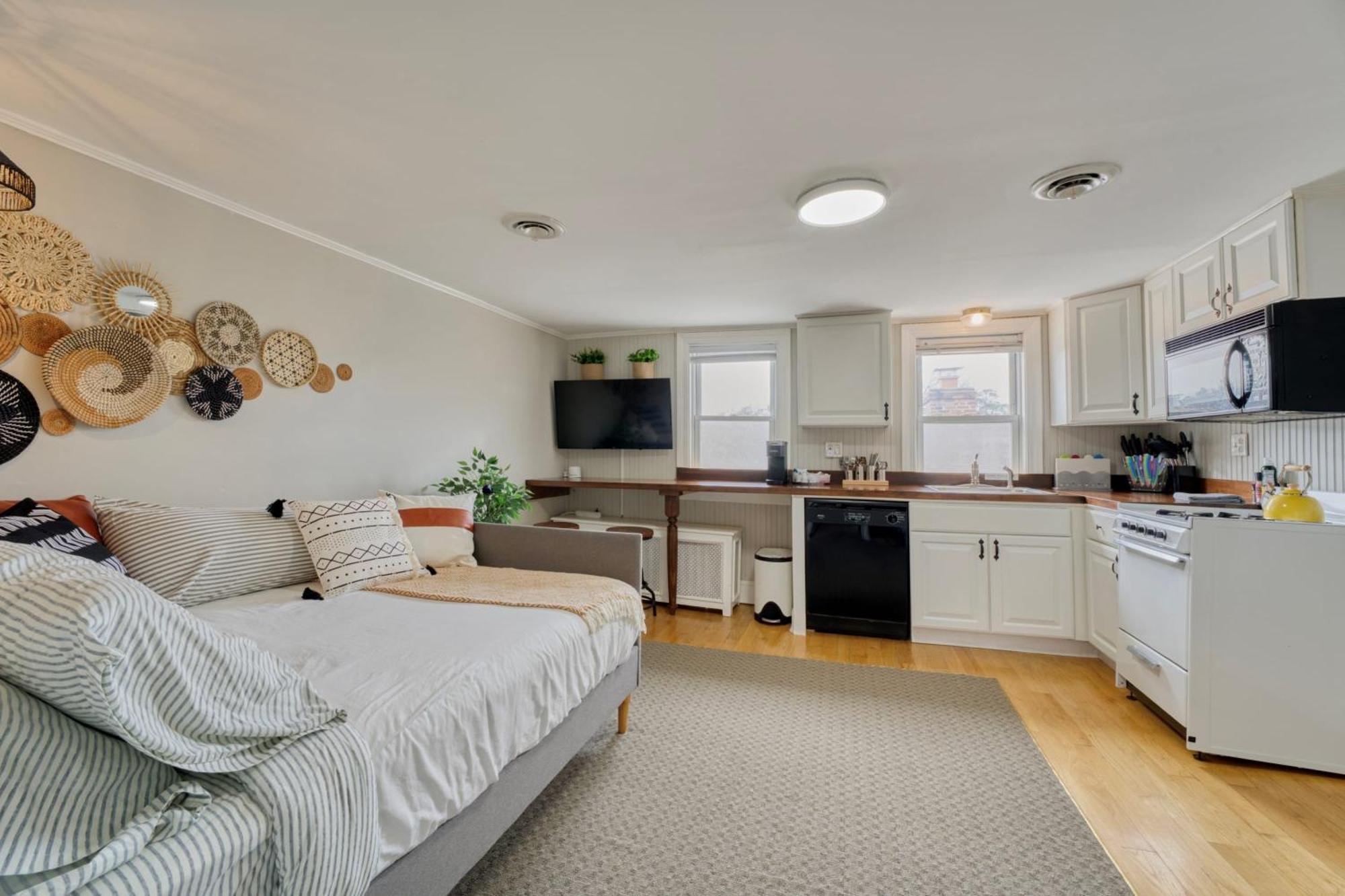 Top-Floor 1Br In Historic Capitol Hill Washington Buitenkant foto